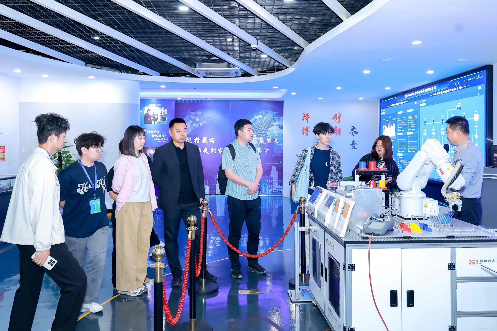 1766566777529334.jpg 微信图片_20251224092102_1451_4.jpg